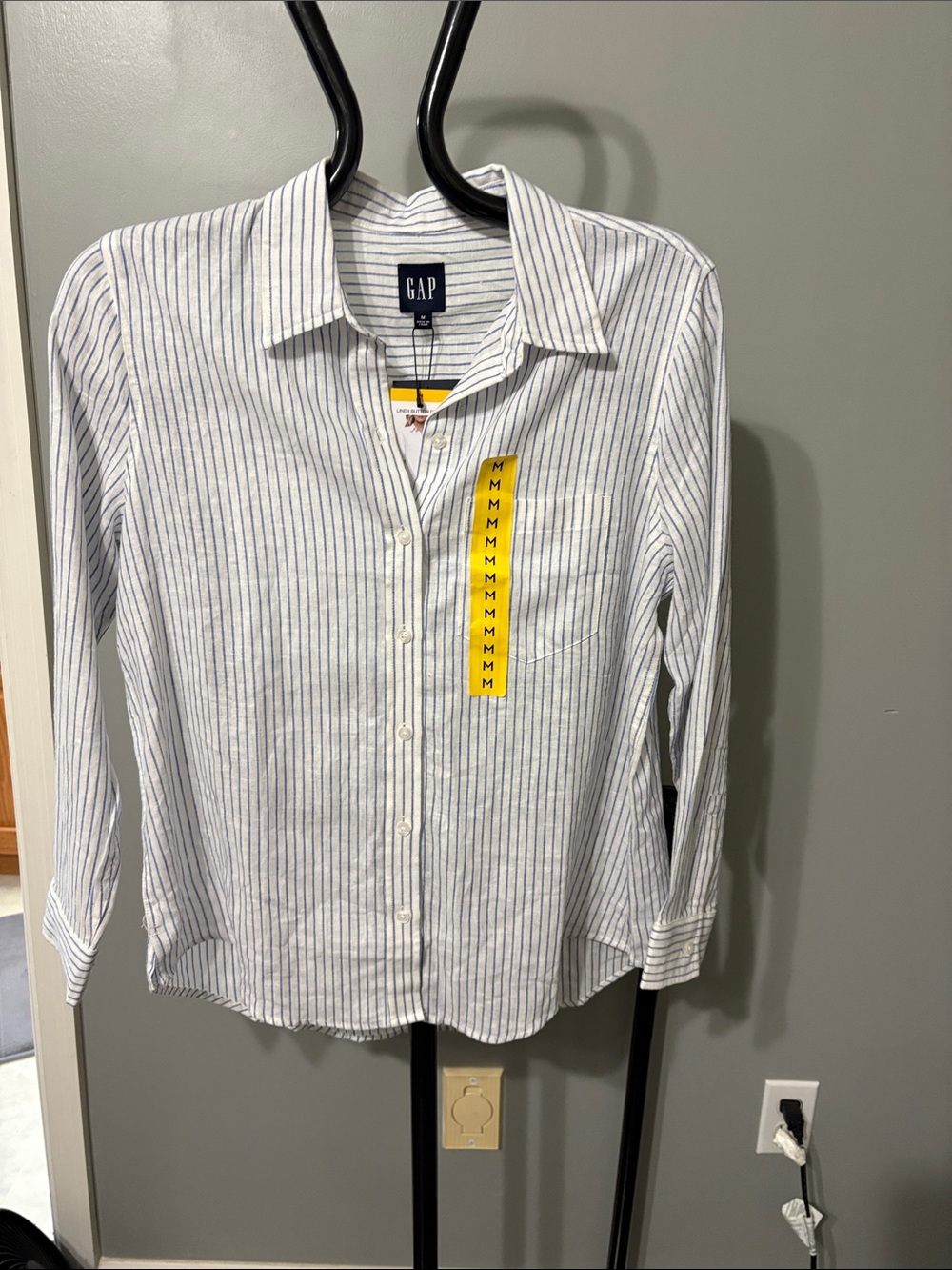 GAP Women’s White Button-Down Shirt with Thin Blue Stripes